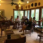 At The Beach With Friends Bed And Breakfast