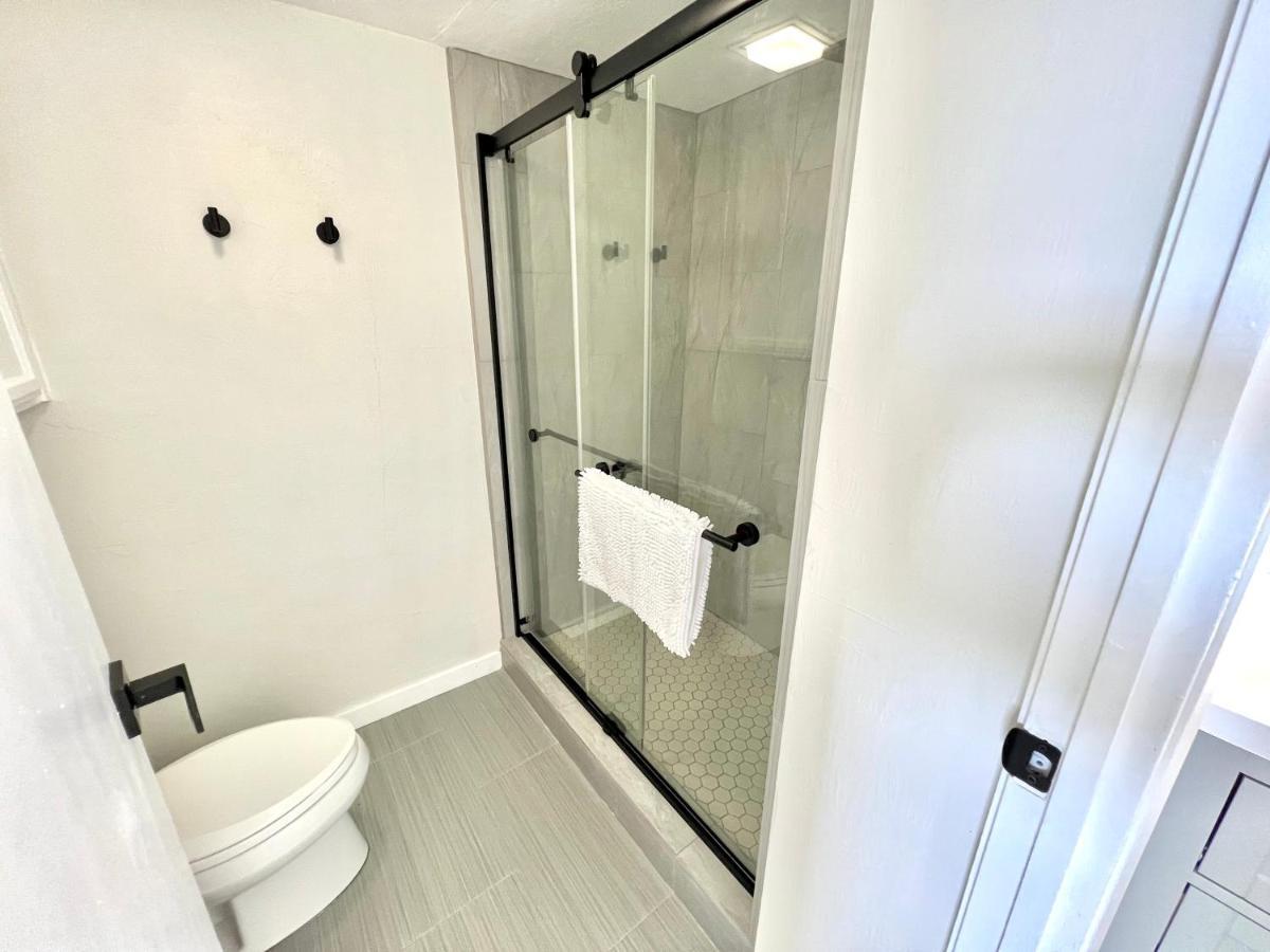 Stunning Views Location In 2br Modern Hilo