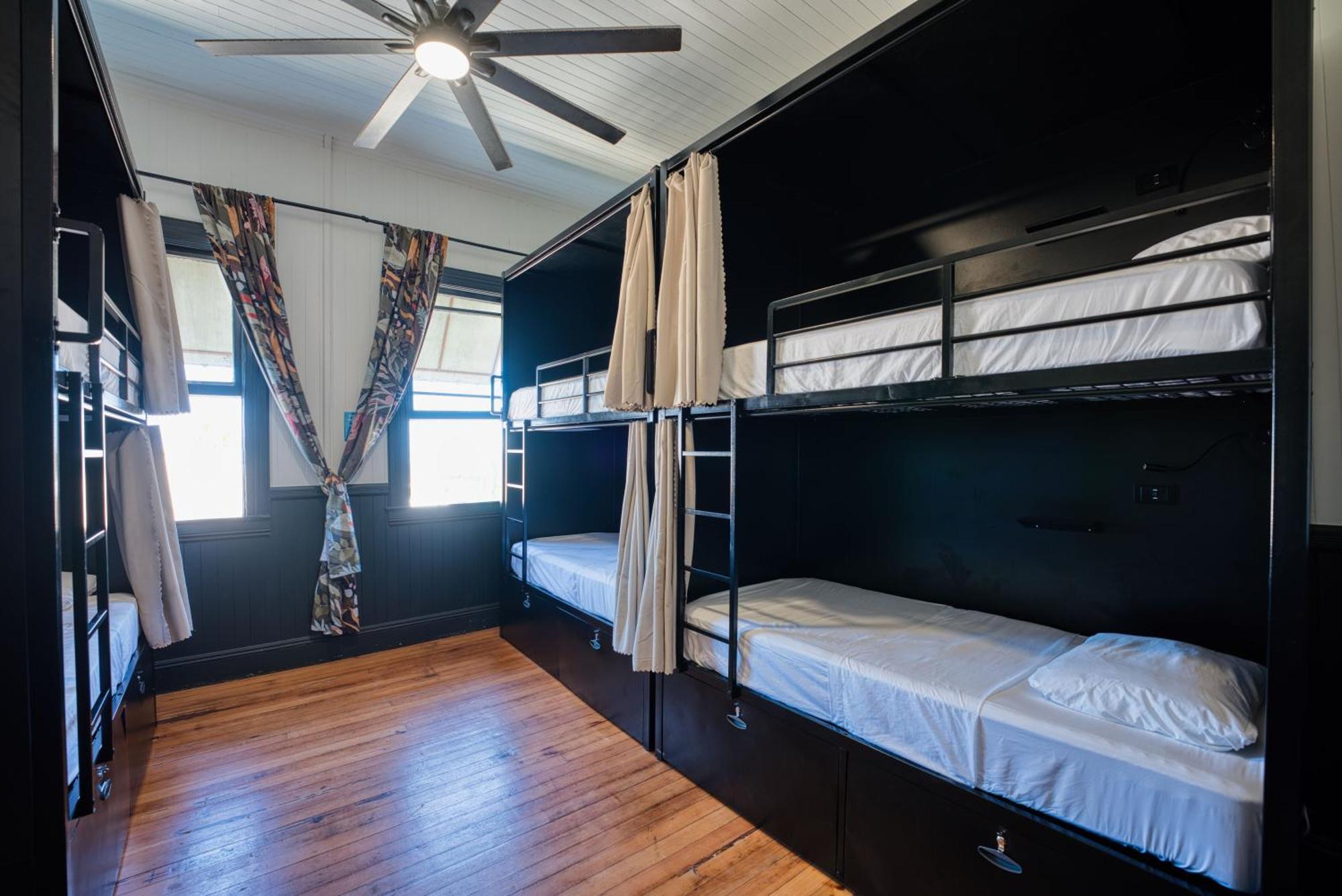 Albergue Howzit Hawaii Hilo