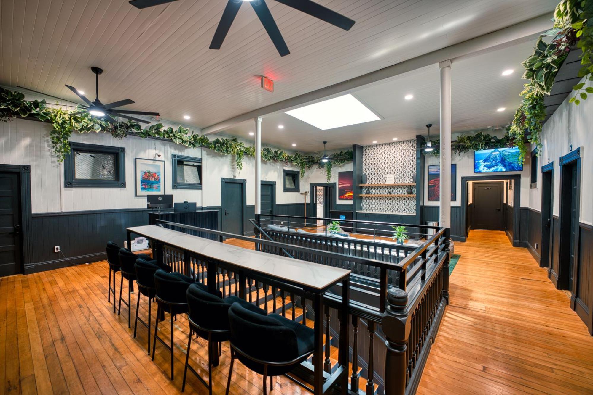 Howzit Hawaii Albergue *