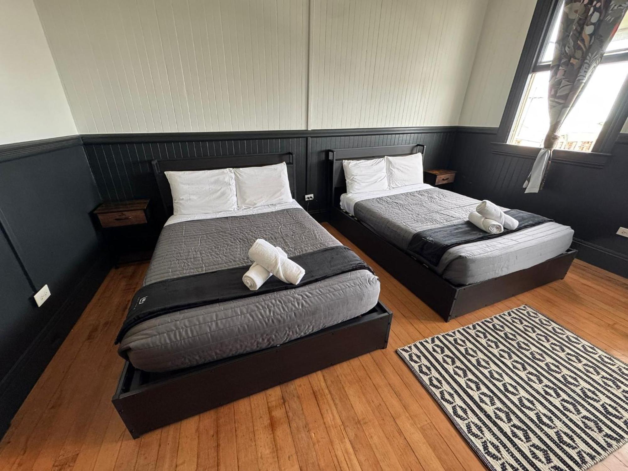 Howzit Hawaii Albergue *
