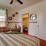 New Paddler\'S Inn- 3Br Hilo Downtown
