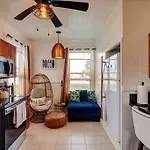 New Paddler\'S Inn- 3Br Hilo Downtown