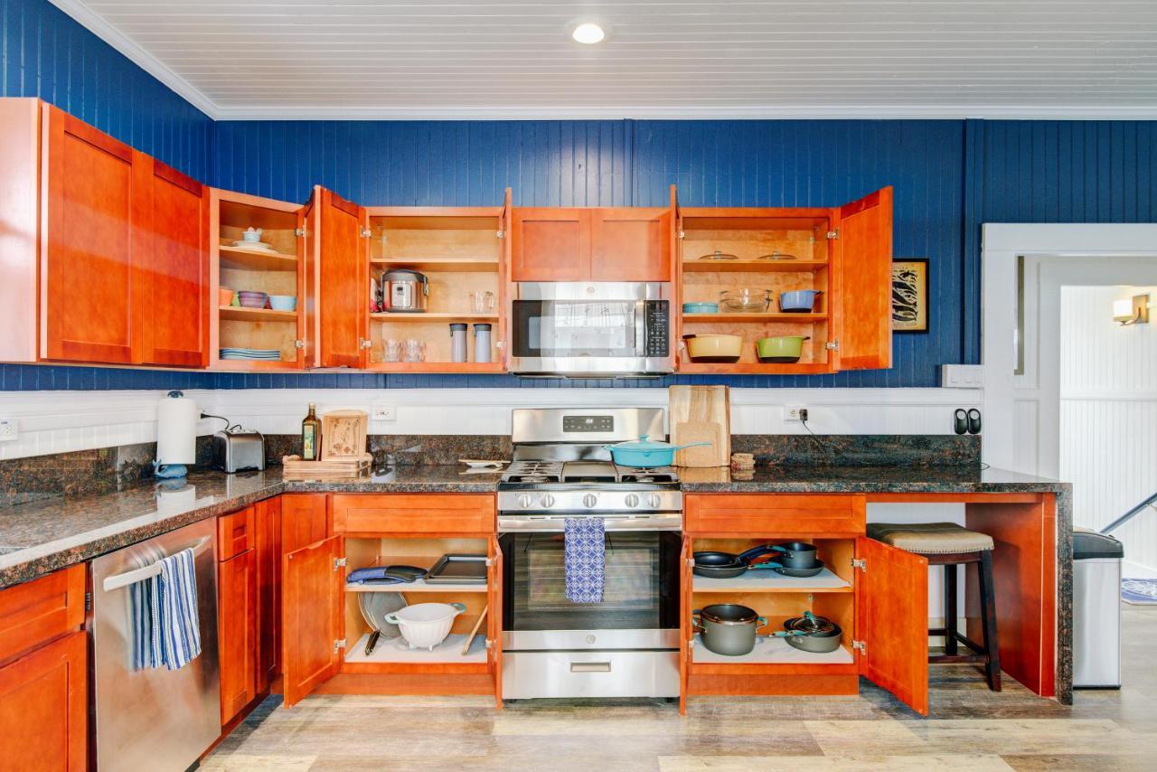 Holiday home New Whaler Inn- Nautical Magic Downtown *