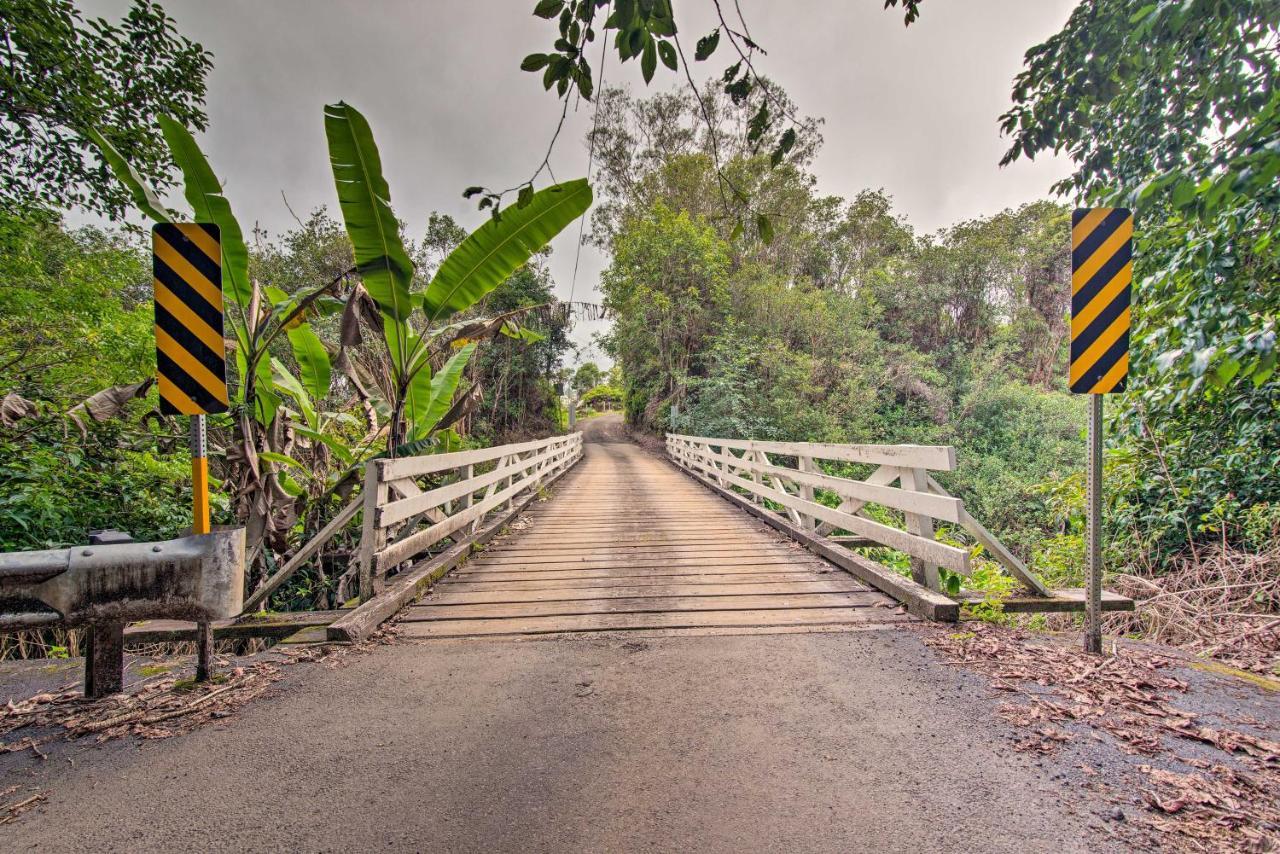 Couples Retreat About 6 Miles To Honolii Beach! Apartment Hilo