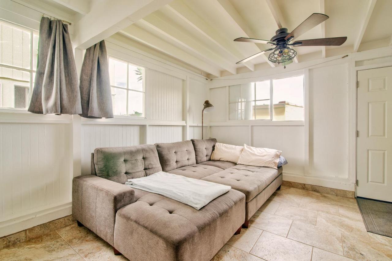 New - Pineapple Loft - Entire House Downtown With Ac Holiday home