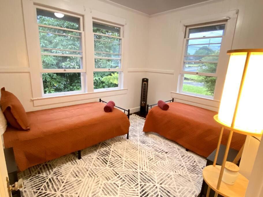 Your Homebase - Lovely 3 Bedroom In Heart Of With Ac! *