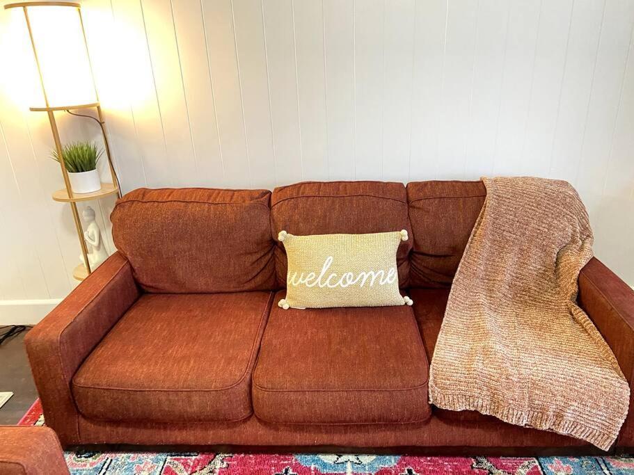 Holiday home Your Homebase - Lovely 3 Bedroom In Heart Of With Ac! Hilo