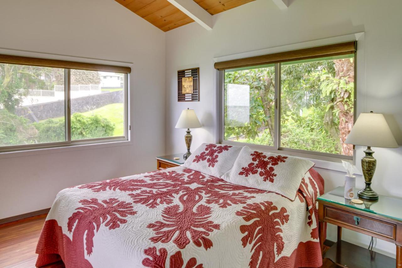 Holiday home With Private Deck And Stunning Ocean Views!