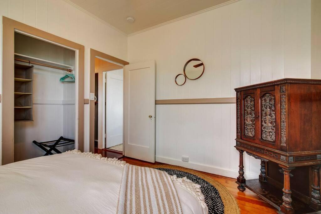 New Paddler's Inn- 3br Downtown