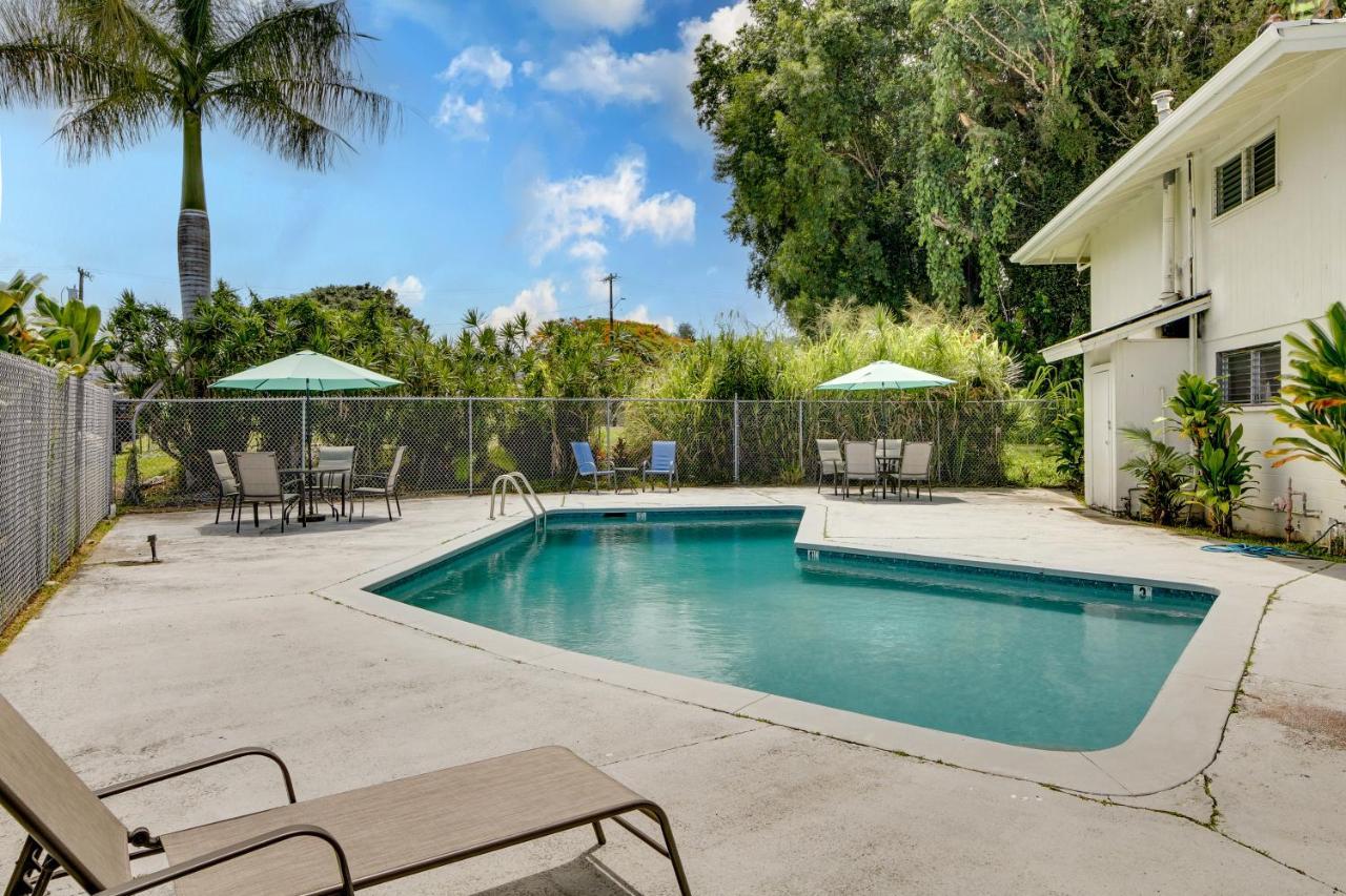 Quaint Vacation With Community Pool!