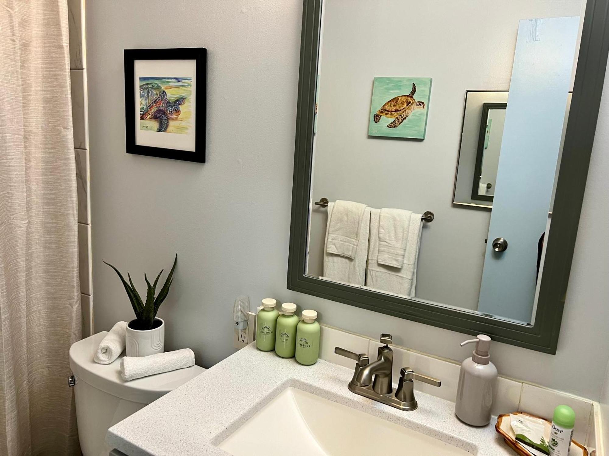 Direct Oceanfront Mauna Loa Shores Honu Elua #508 Next To Carlsmith Park, Hi Apartment *