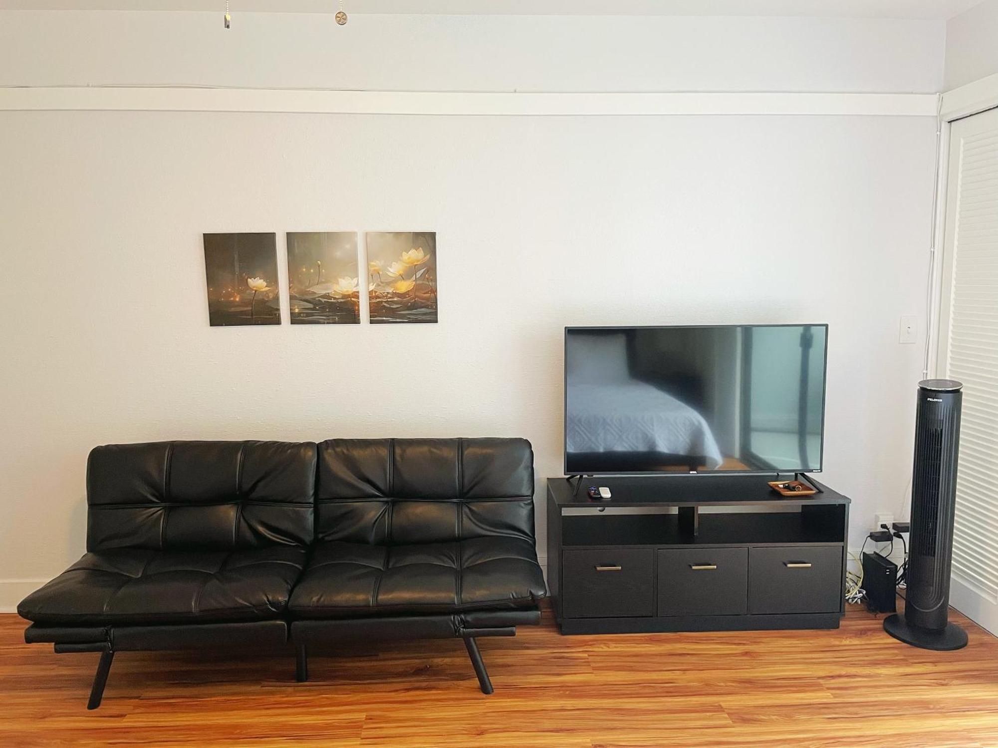 Apartment In Center With Pool And Views *