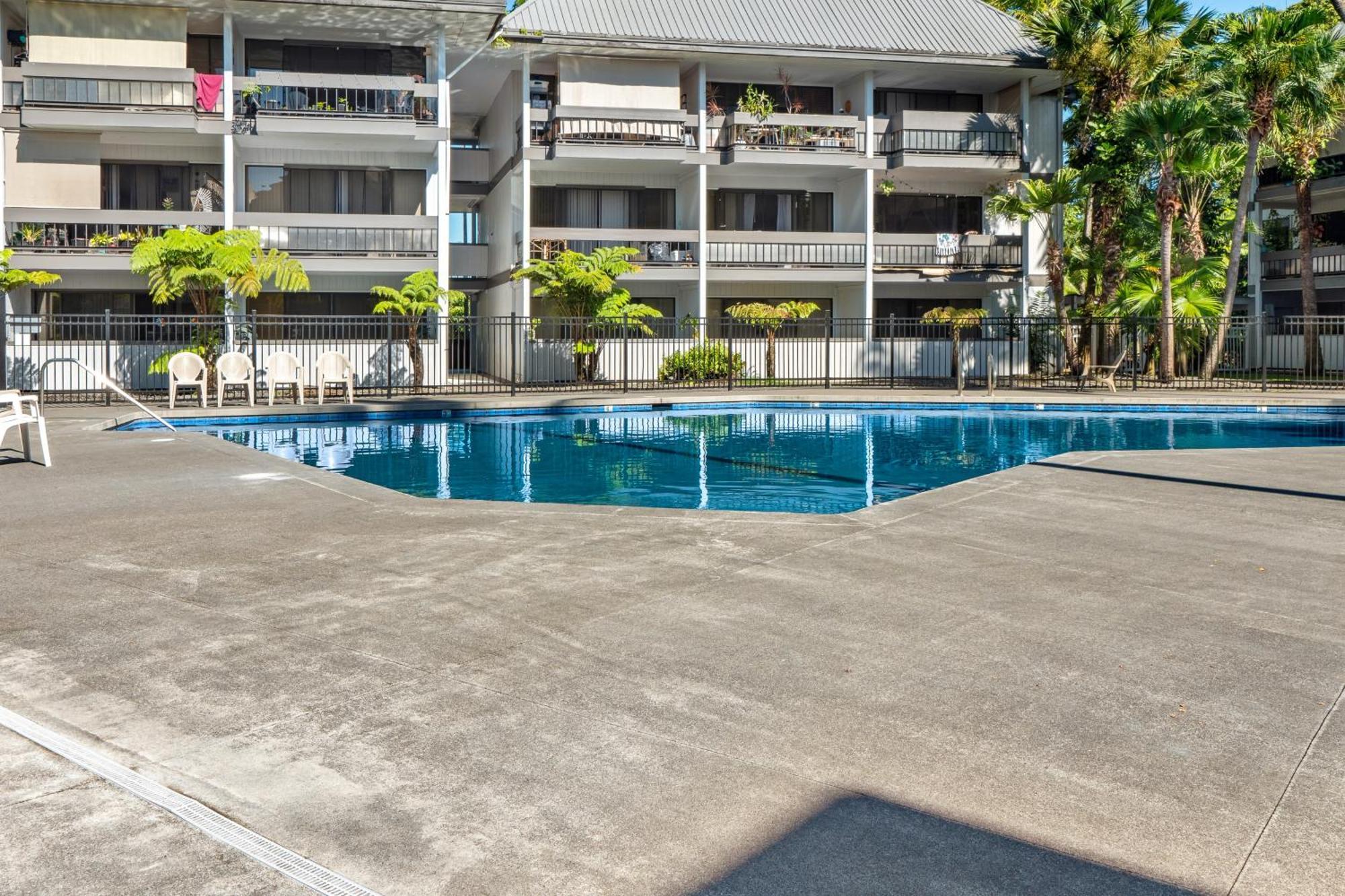 Waiakea 4-124 *