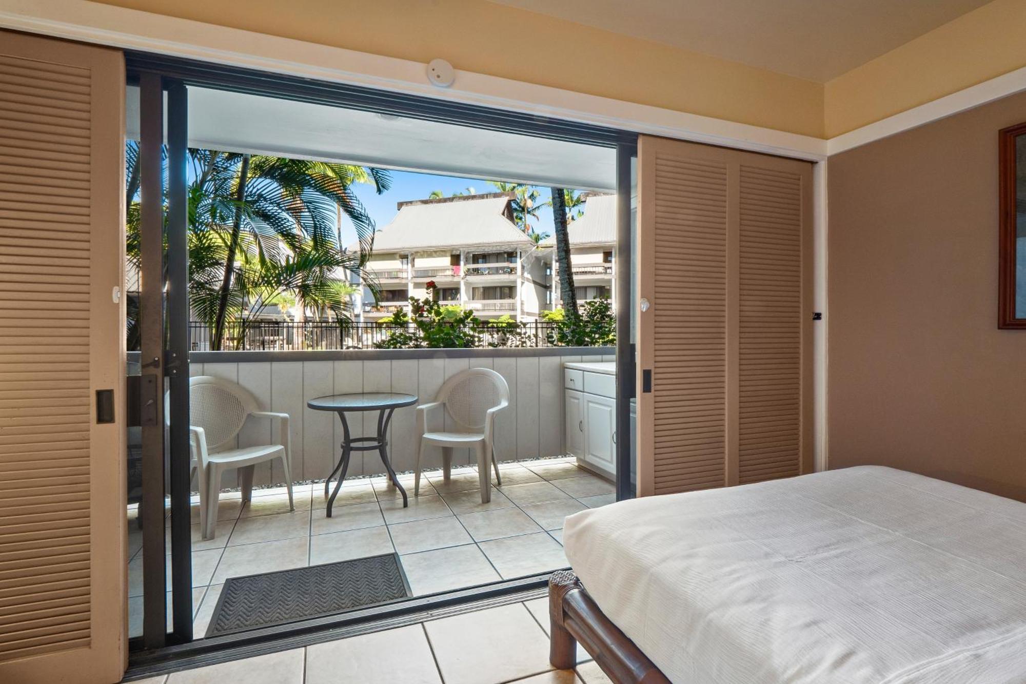 Waiakea 4-124 Hotel