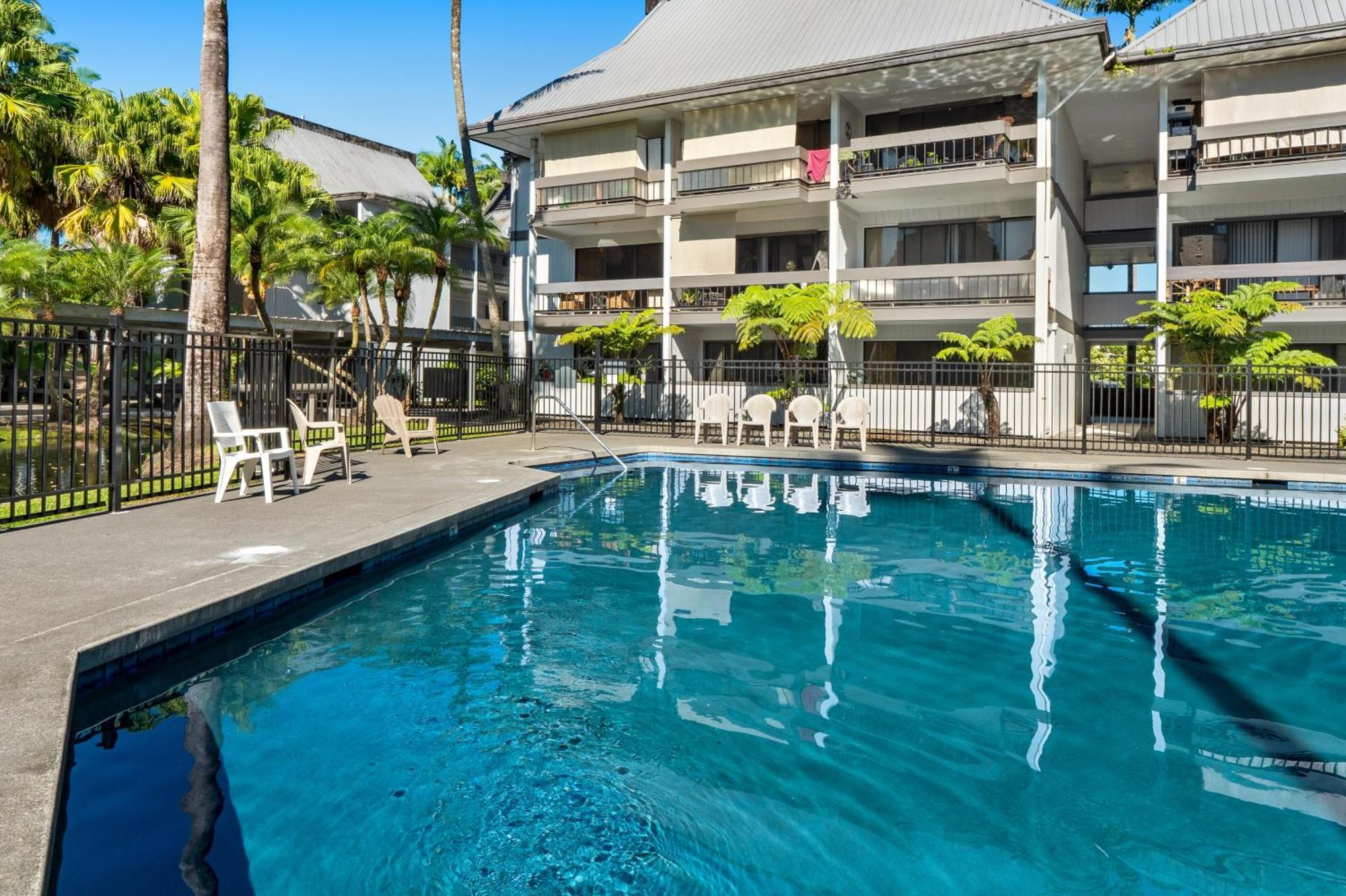 Waiakea 4-124 * Hilo