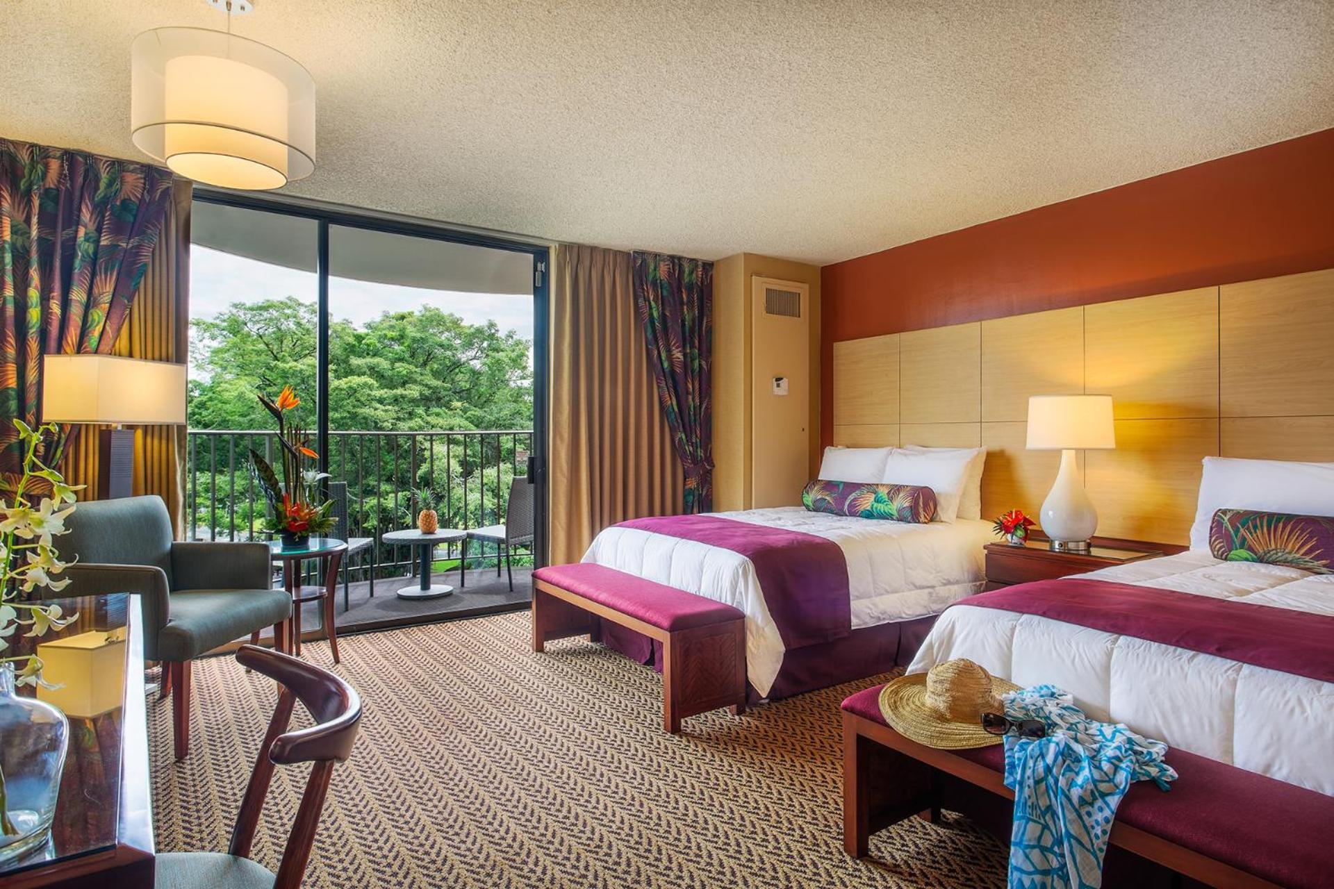 Castle Hawaiian Hotel