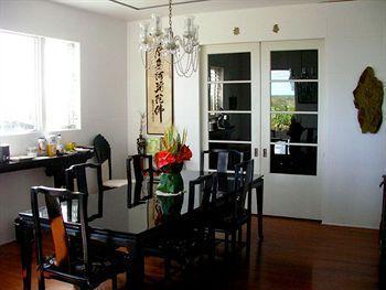 Hilltop Legacy Vacation Holiday home
