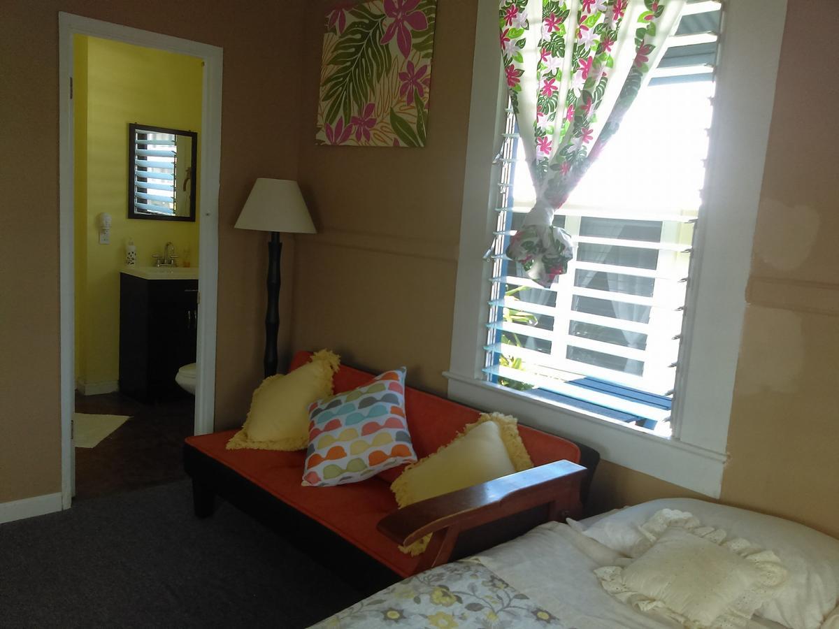 Shaka Shak - Downtown Bay Guest house