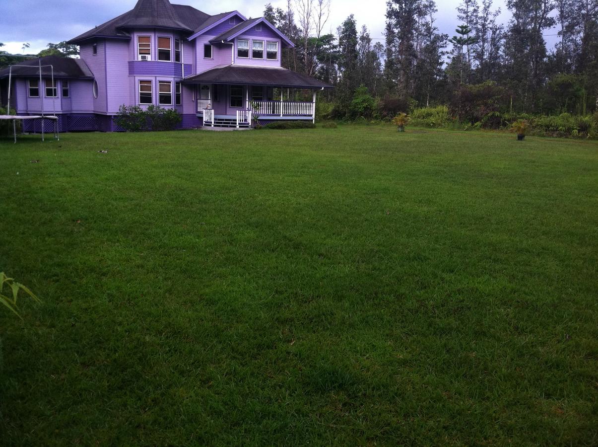 Hawaii Tropical Volcano Mansion + Sauna Hilo