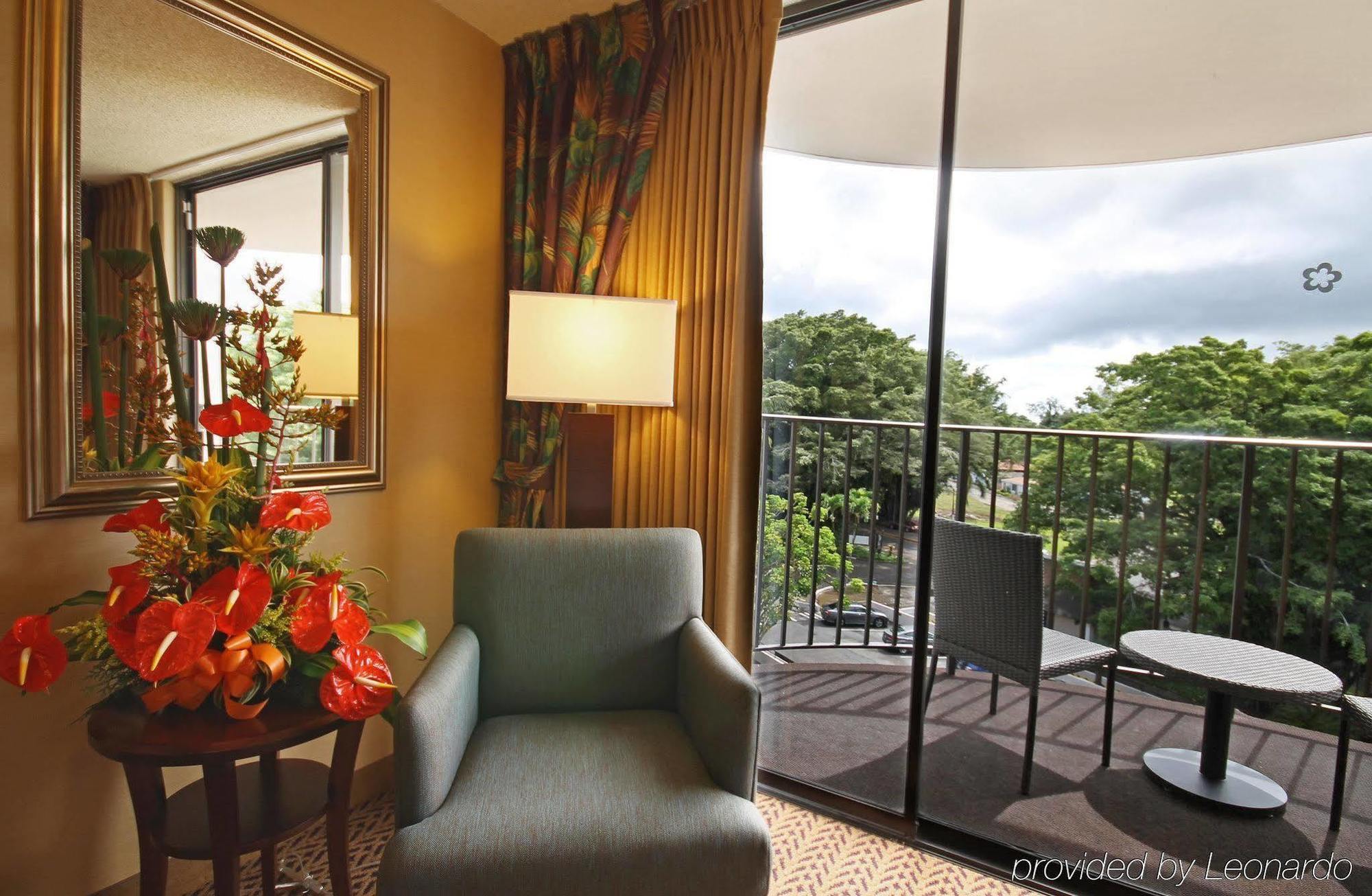 Hotel Castle Hawaiian