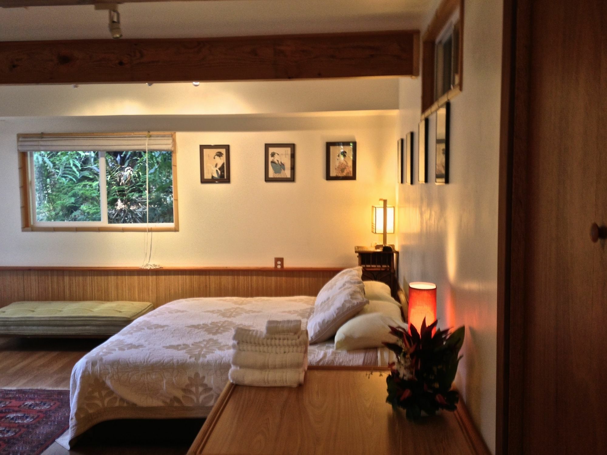 Bay Hale 3*