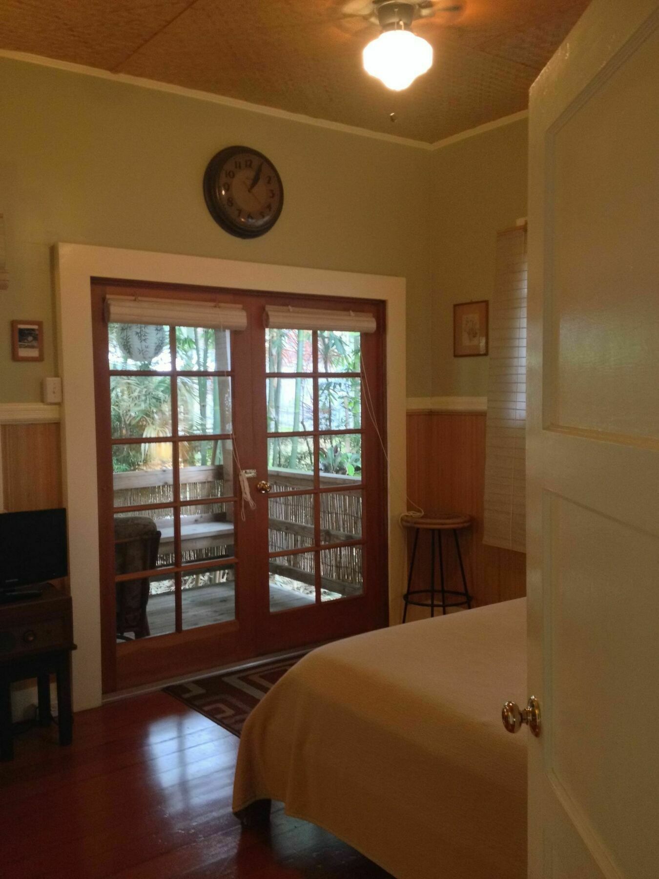 Bay Hale Hotel 3*