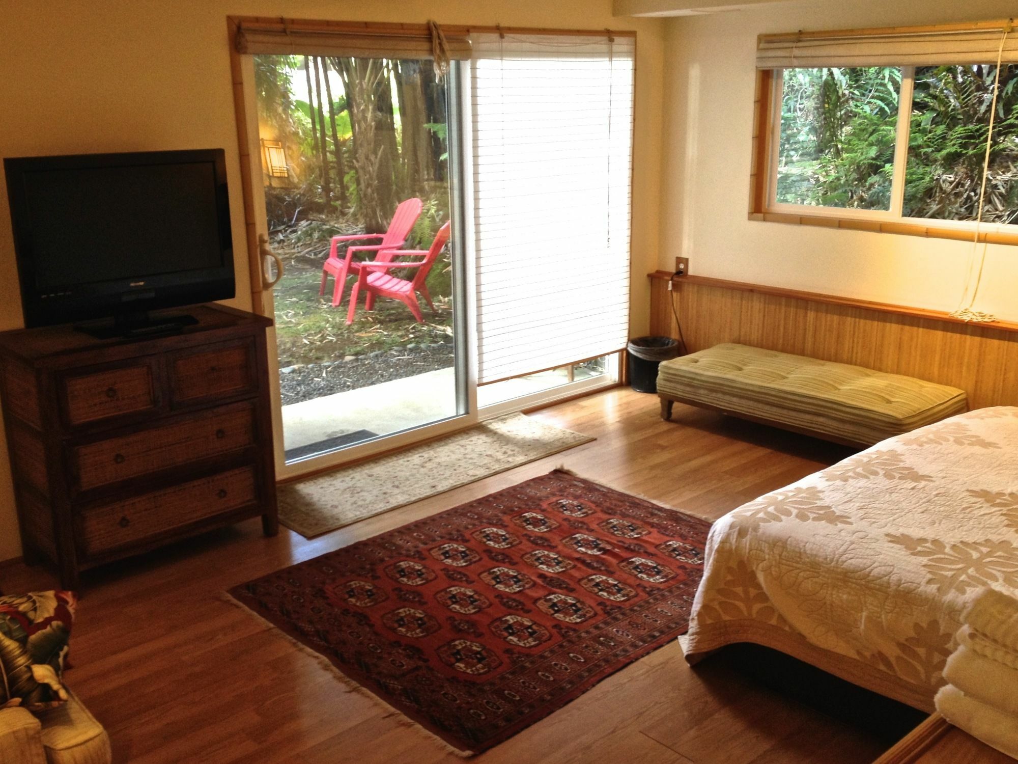 Hotel Bay Hale Hilo