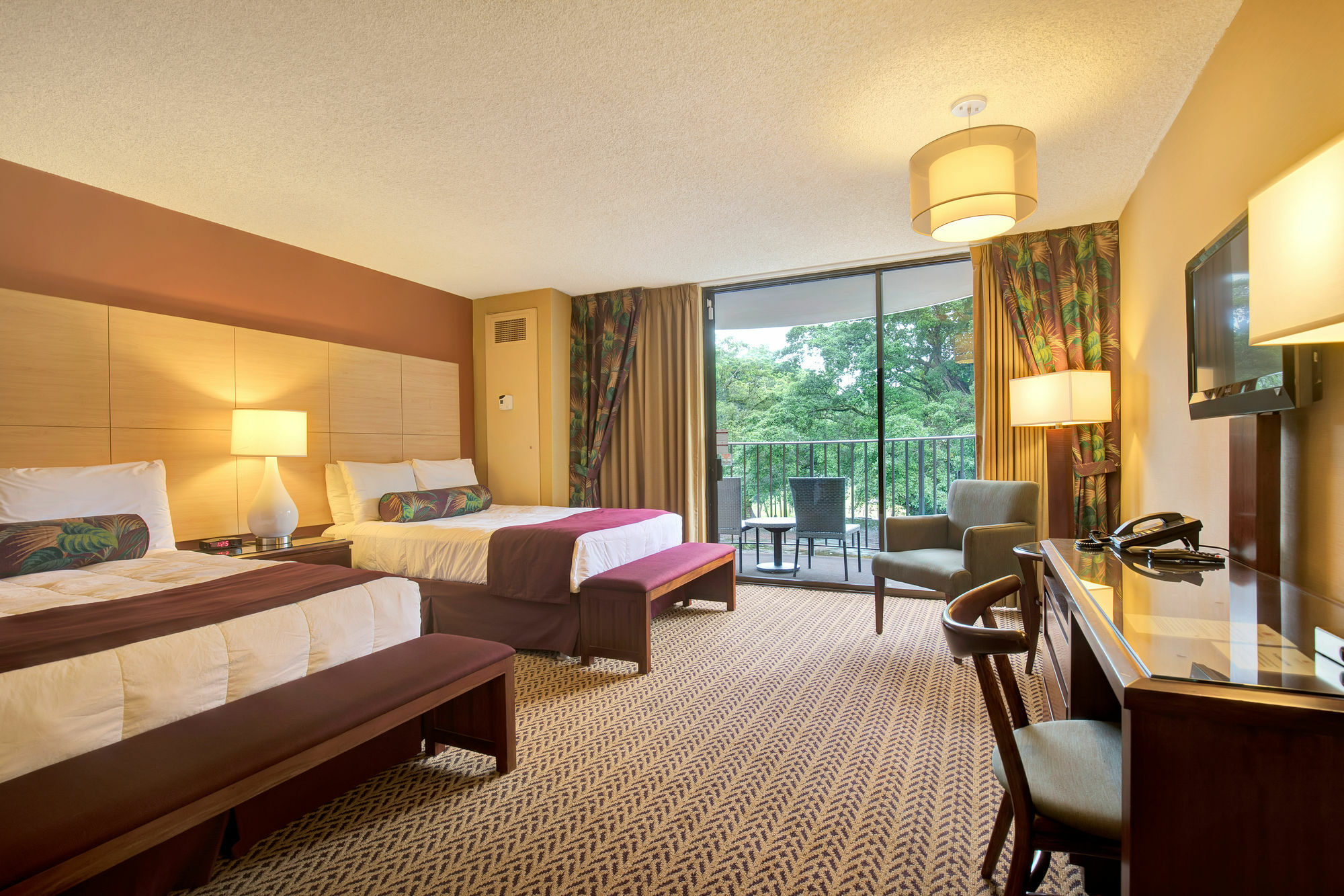 Castle Hawaiian Hotel 4*