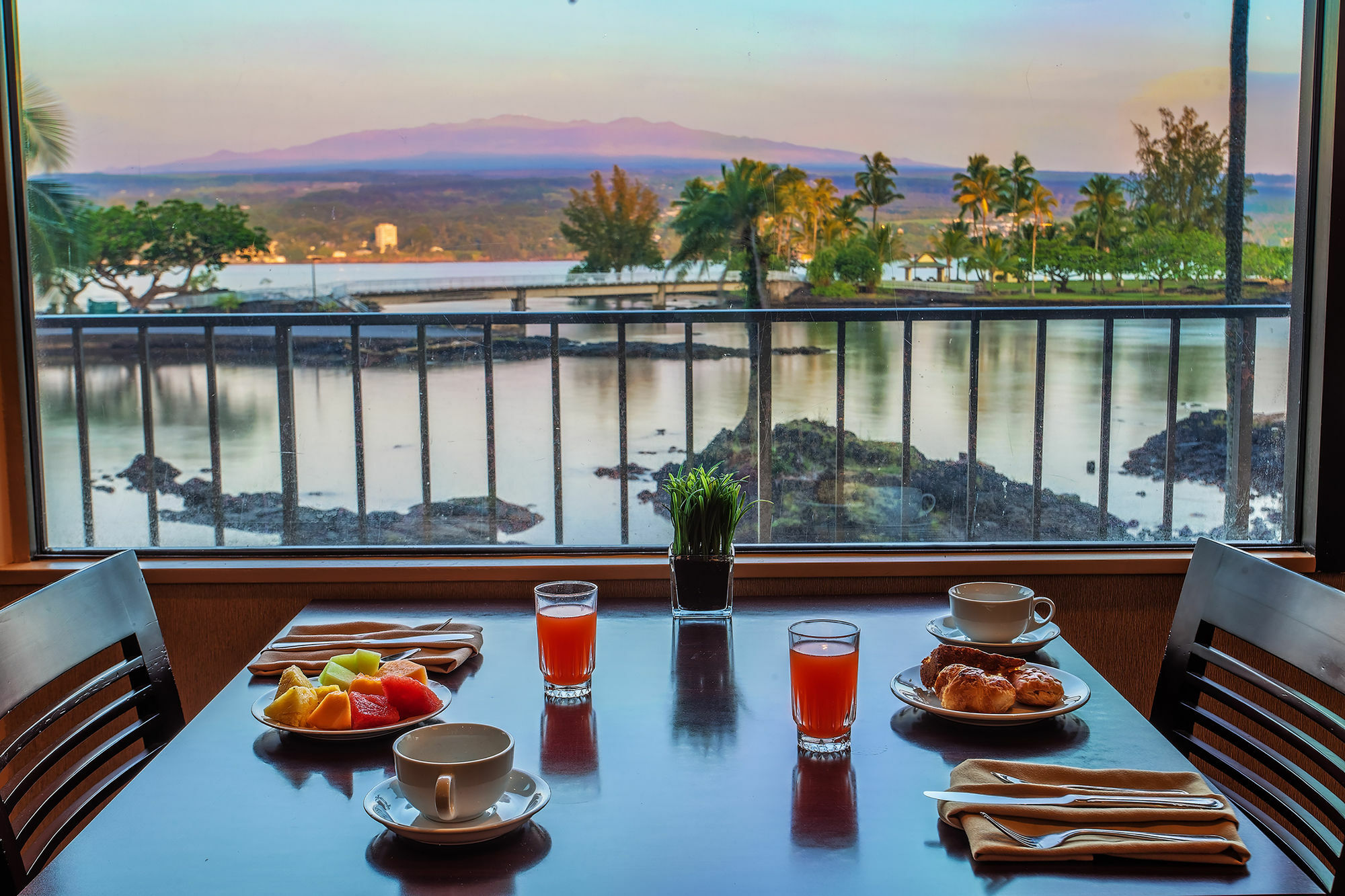 Castle Hawaiian Hotel Hilo