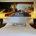 Wild Ginger Hotel