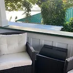 Hilo Bay Oceanfront Bed And Breakfast