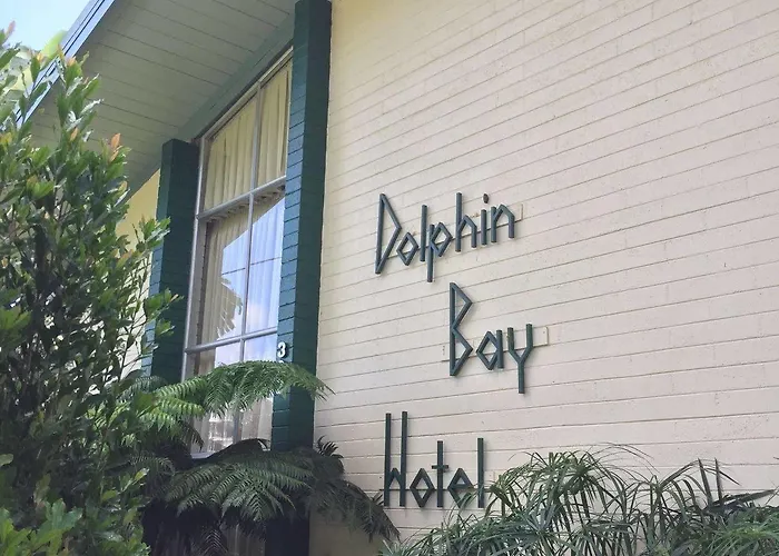 Dolphin Bay Hotel