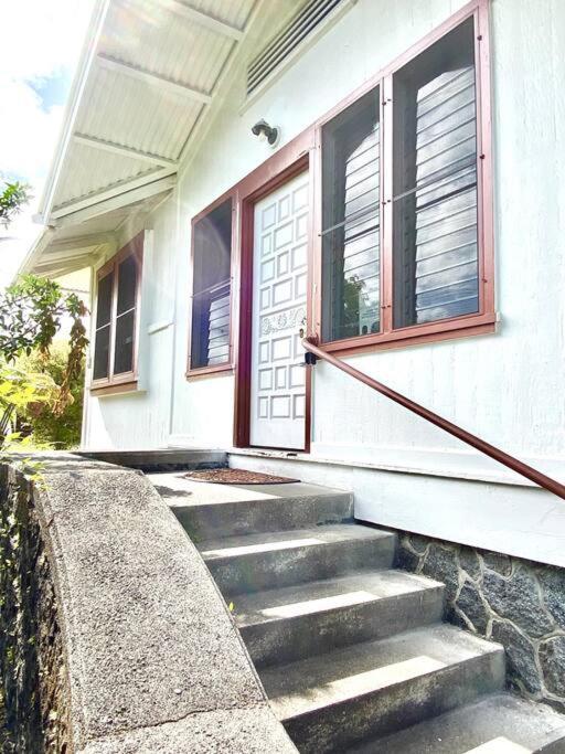 Your Homebase - Lovely 3 Bedroom In Heart Of With Ac! Holiday home Hilo