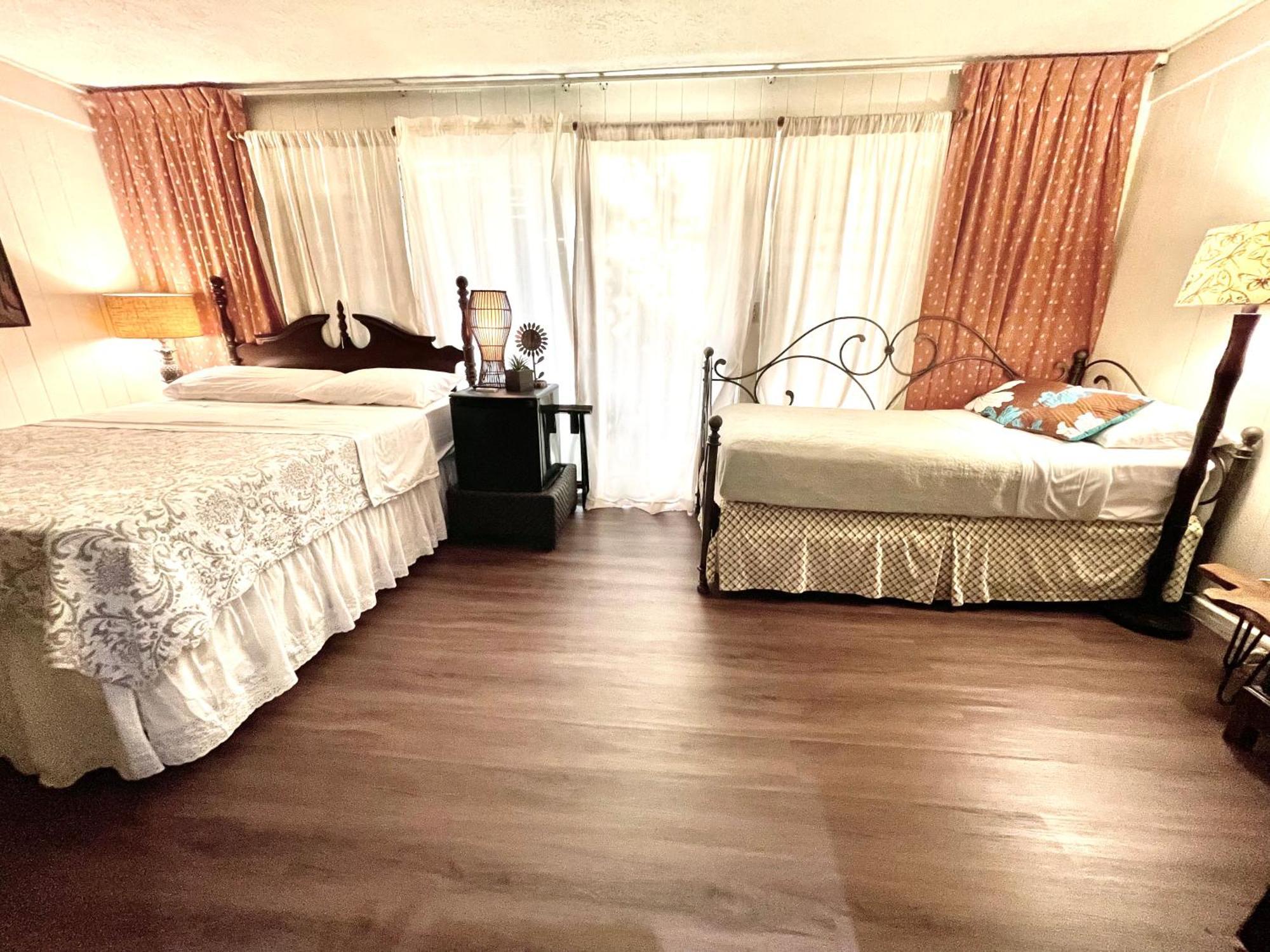Shaka Shak Guest house Hilo