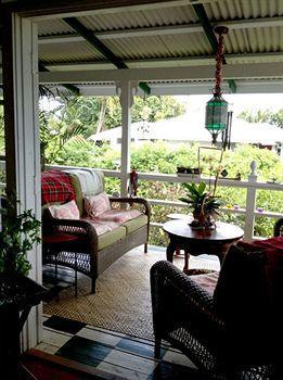 Hale Kawehi Guest house 3*