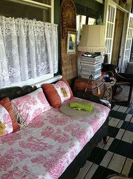Guest house Hale Kawehi Hilo