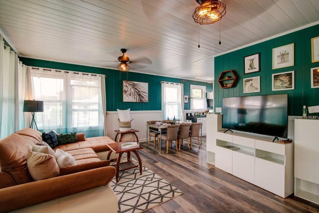 Holiday home New - Hula House Wac- 3br- Town *