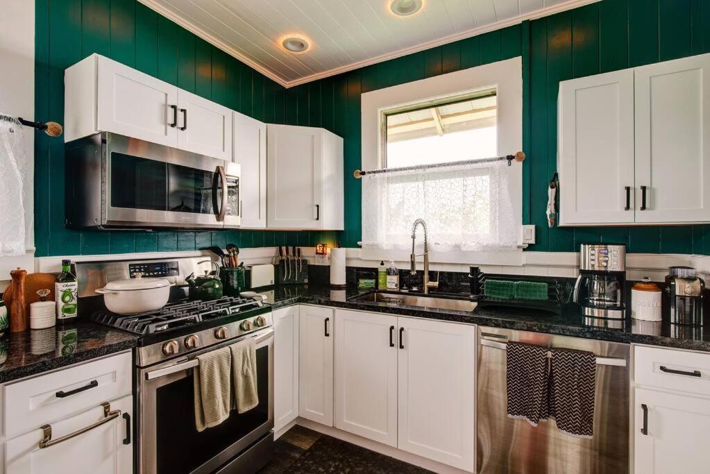 Holiday home New - Hula House Wac- 3br- Town *