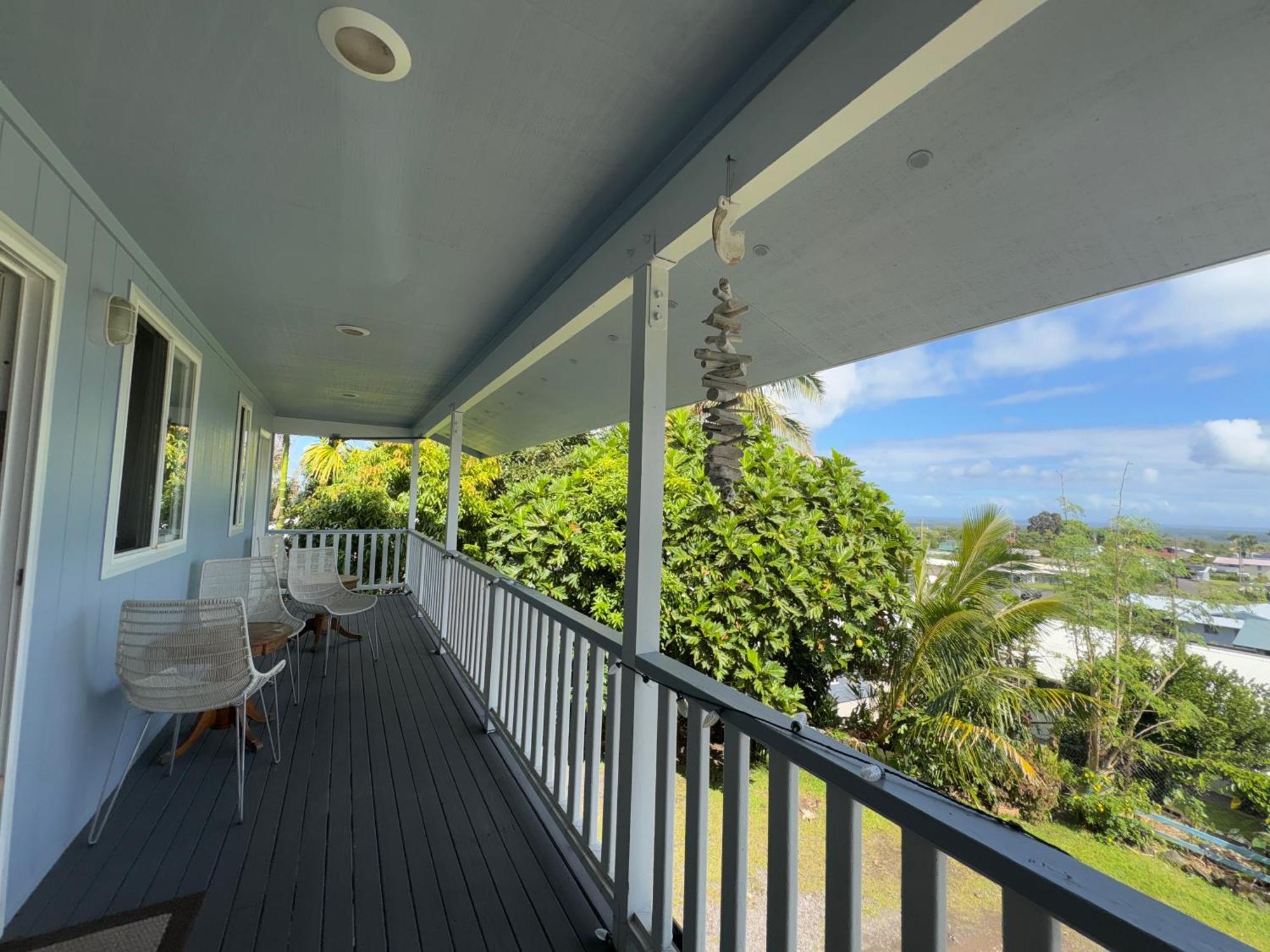 Hawaiian Ohana Bed & Breakfast