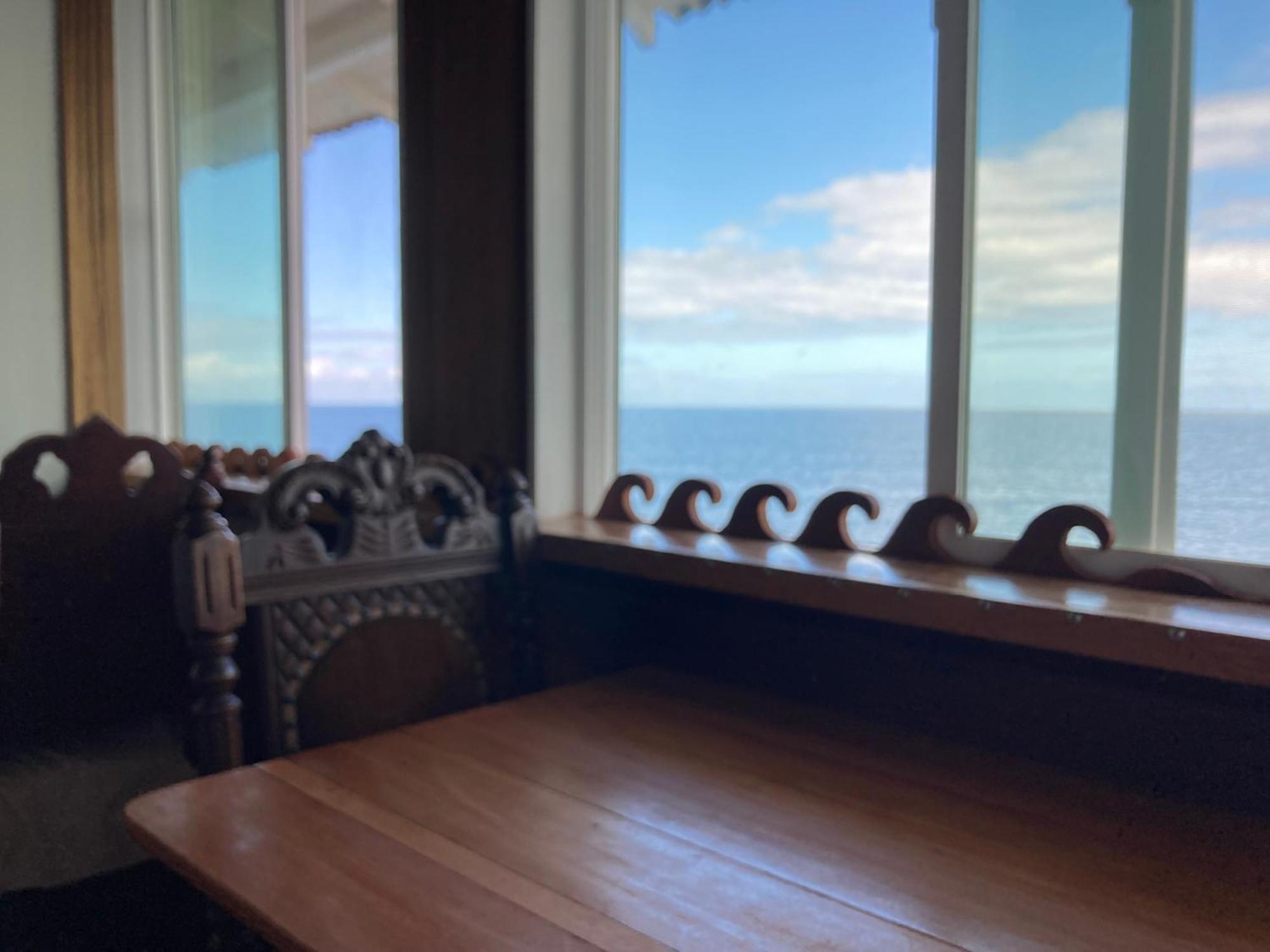 Bay Oceanfront Bed & Breakfast Hilo