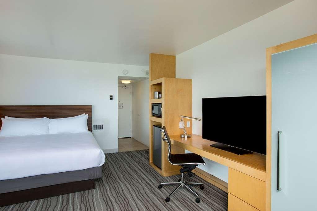 Grand Naniloa Hotel, A Doubletree By Hilton Hilo