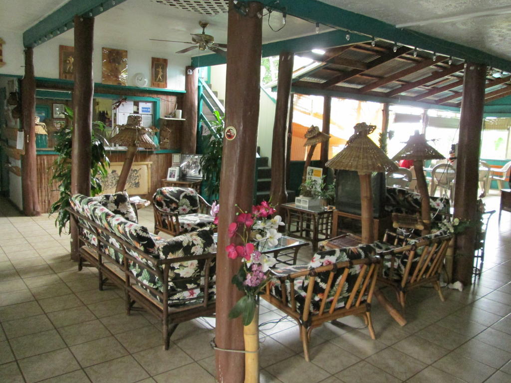 Wild Ginger & Hilo
