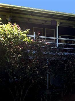 Hale Kawehi Guest house 3*