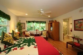 The Bay House Bed & Breakfast Hilo
