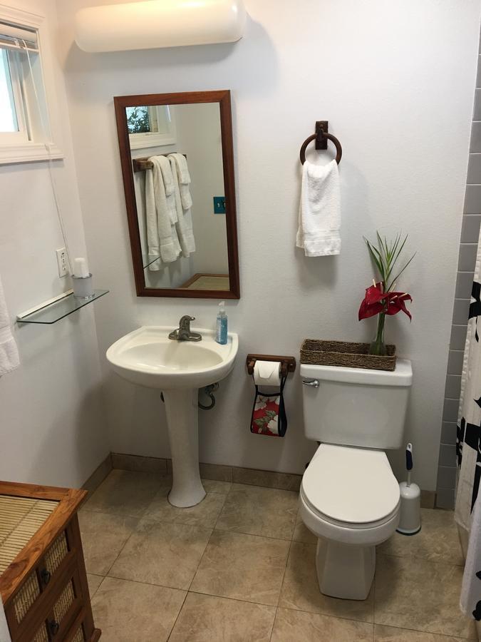 The Bay House 3* Hilo