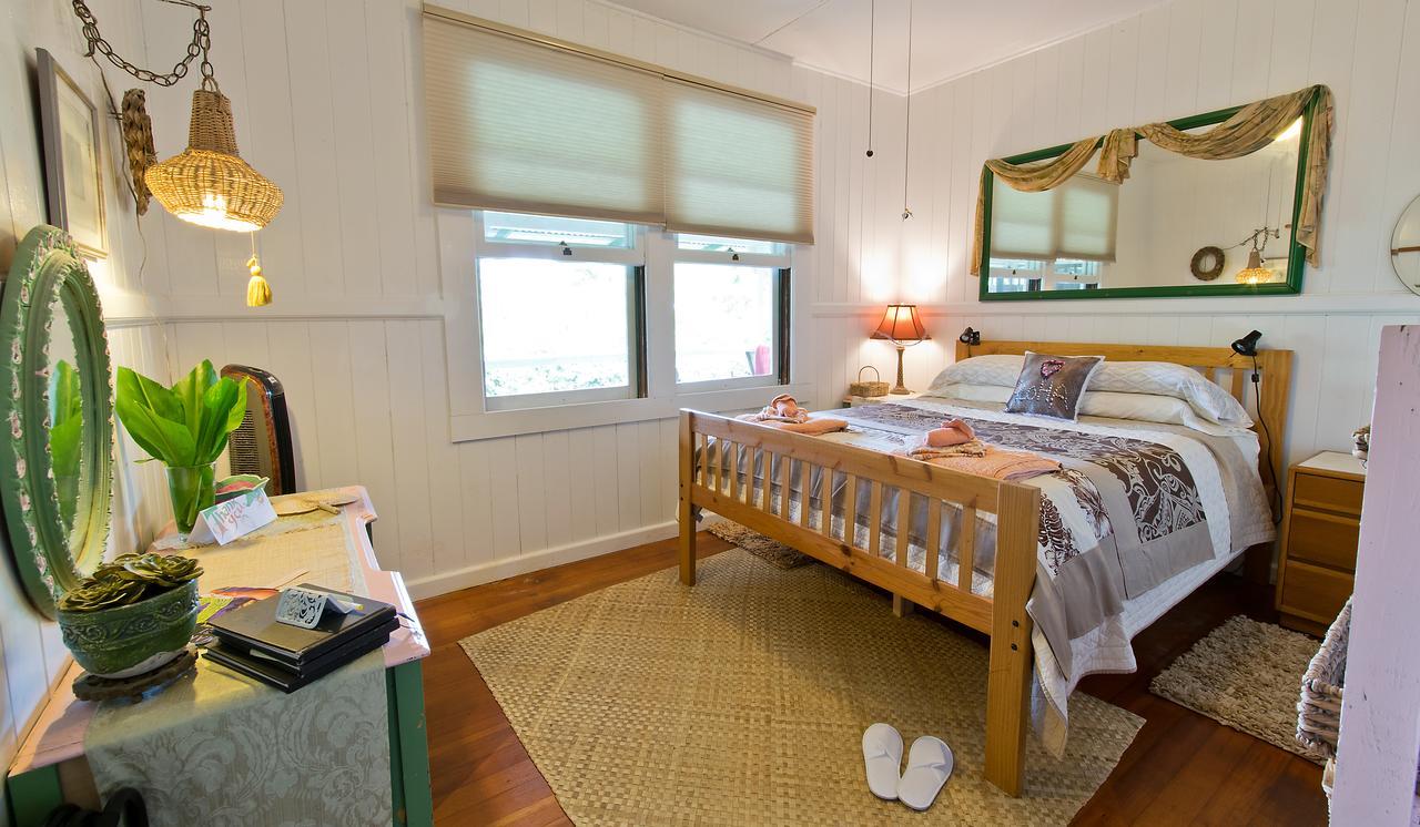 Guest house Hale Kawehi 3*