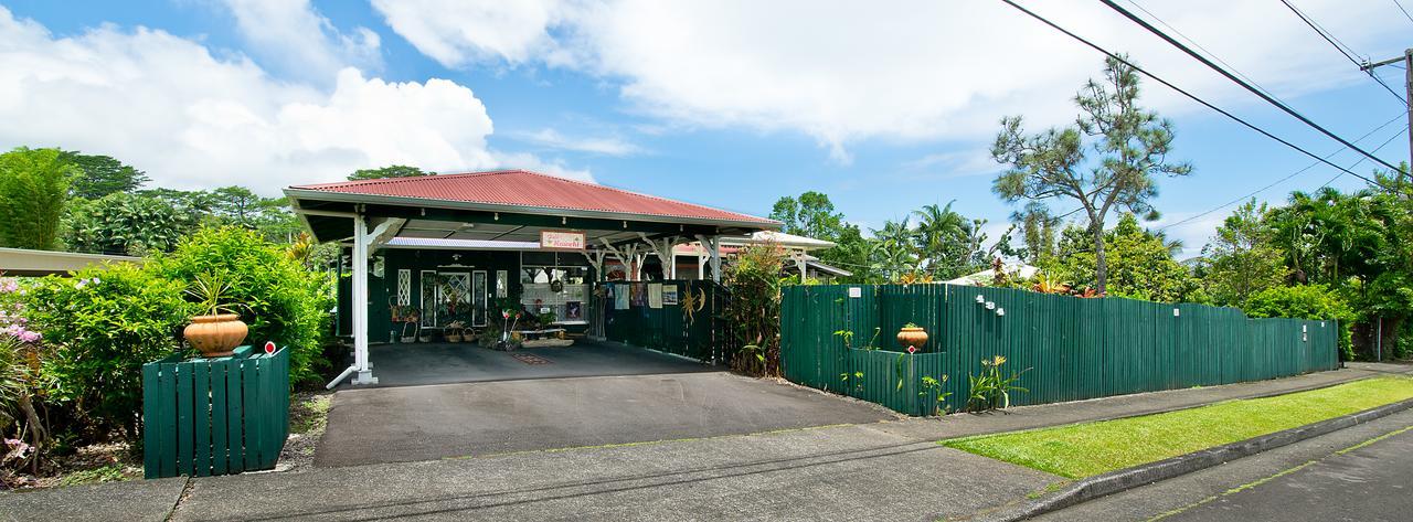 Guest house Hale Kawehi 3*