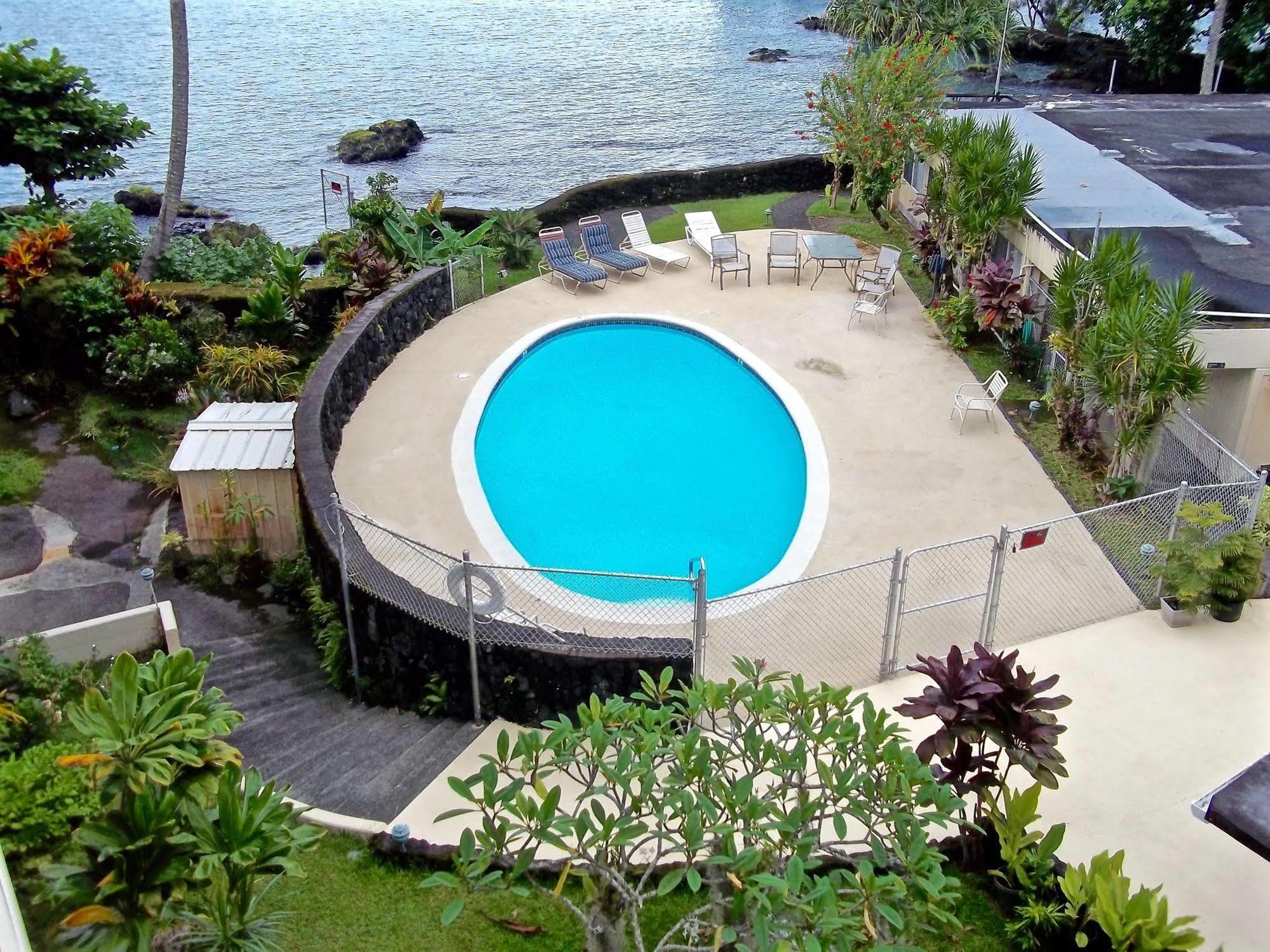 Hotel Reeds Bay 3*