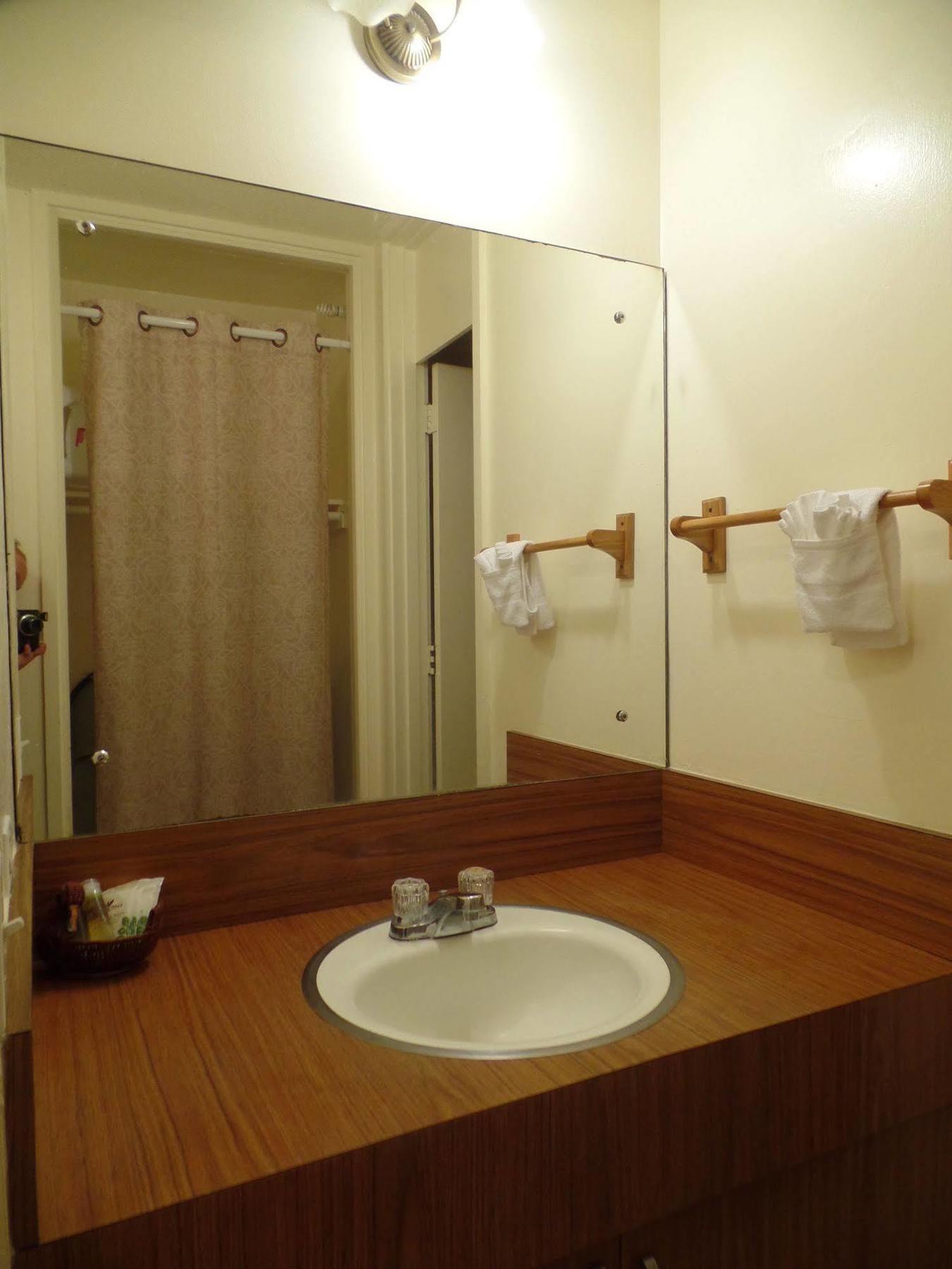 Reeds Bay Hotel Hilo